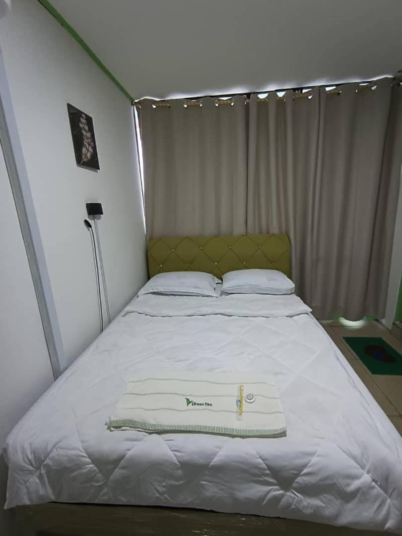 Oyo 90723 Leaf Guest Kk Kota Kinabalu