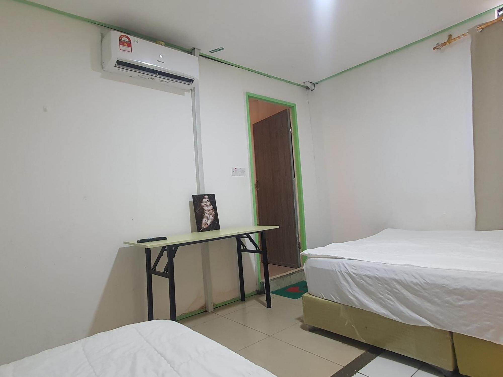 Guest house Oyo 90723 Leaf Guest Kk